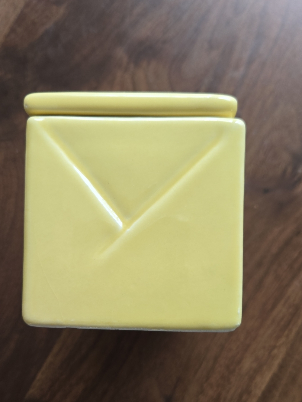 Butter Container - Picture 3 of 4